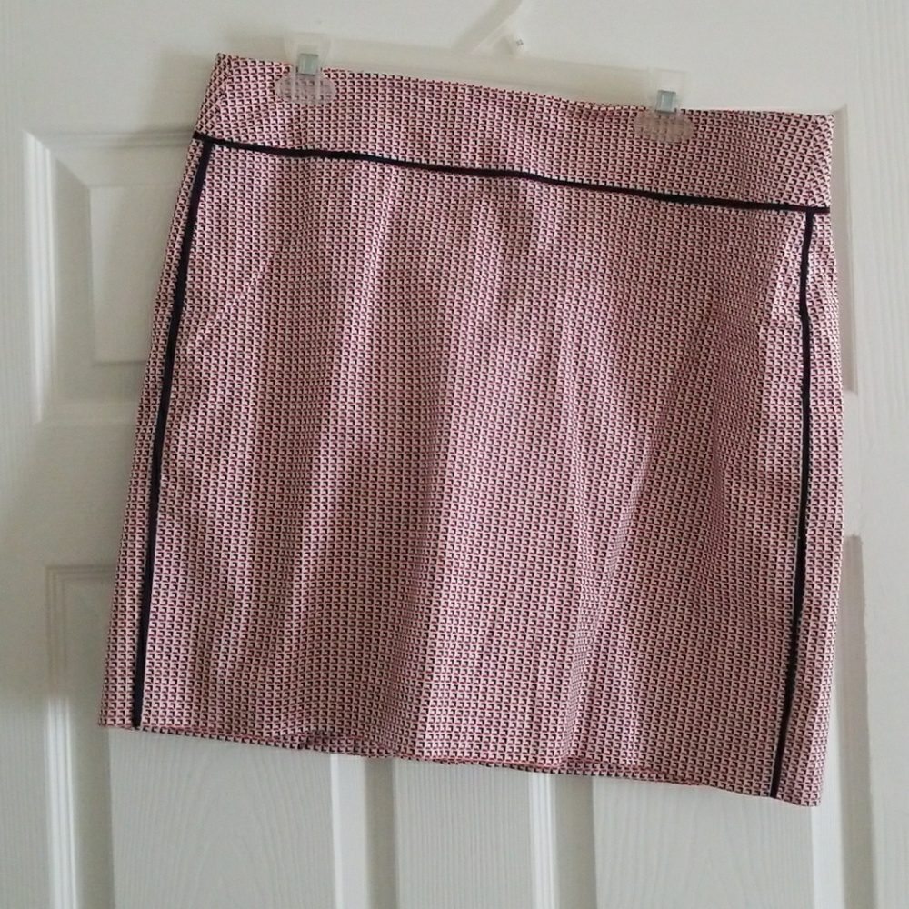 Ann Taylor Red/White/Blue skirt 12